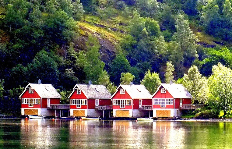 scandinavian adventure tours