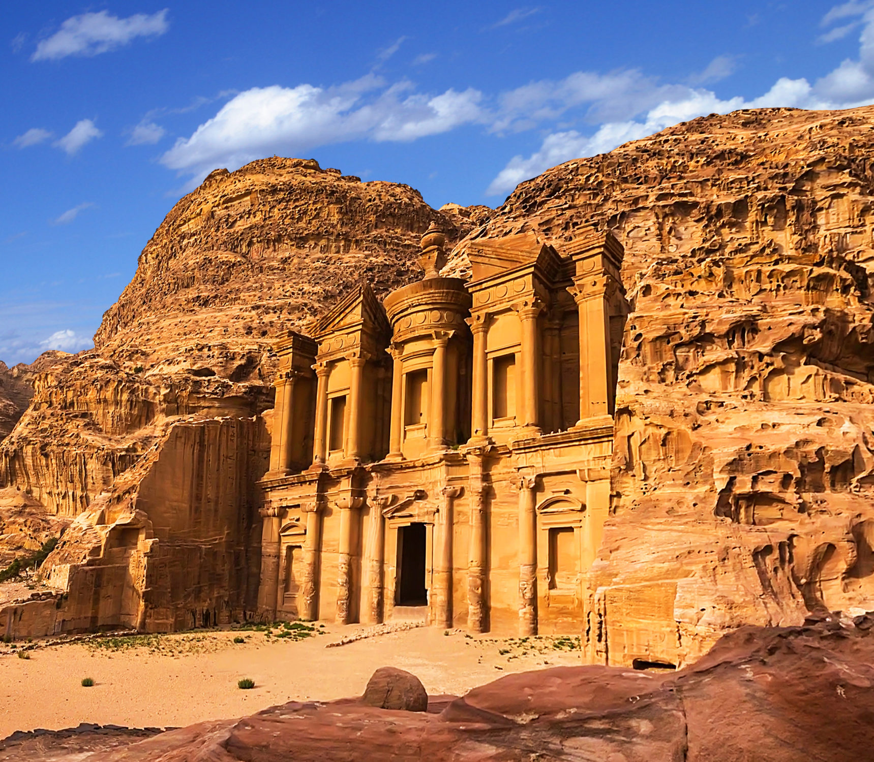 tourism in jordan essay
