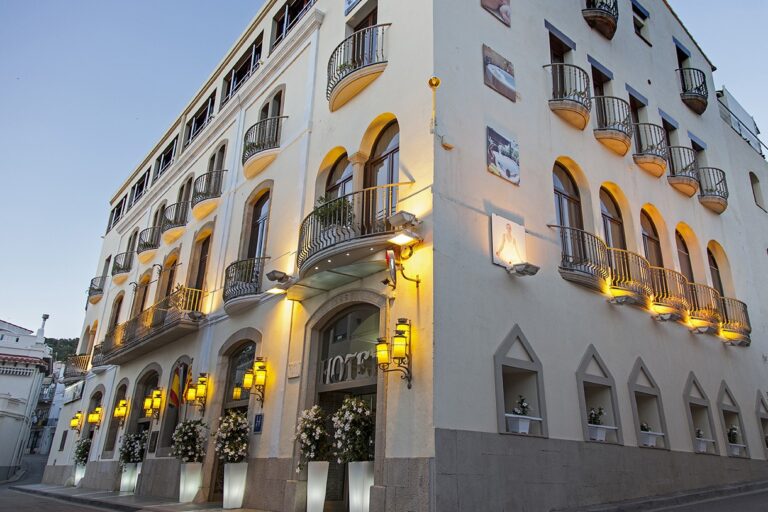 Exterior of the Porto Cristo Hotel in Spain